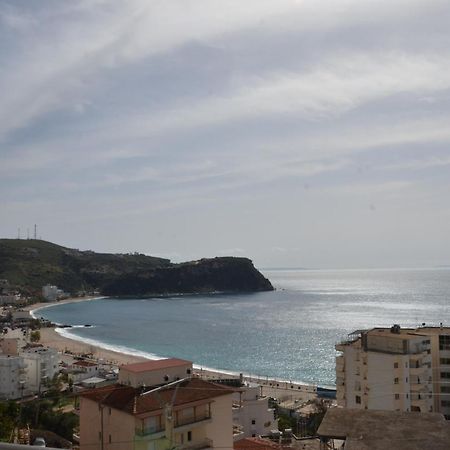 Harmonia Guest House 2 Himare Esterno foto