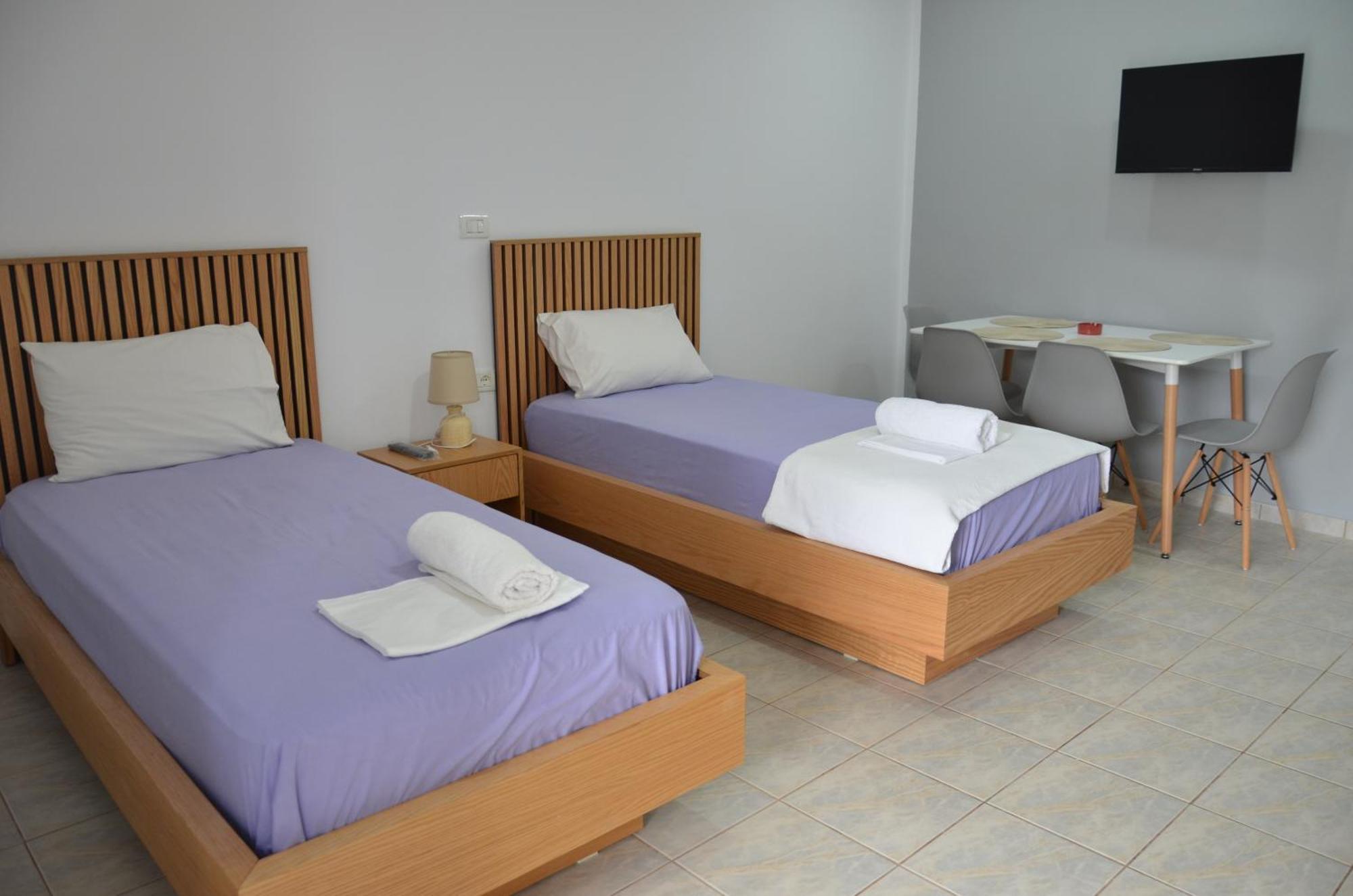 Harmonia Guest House 2 Himare Esterno foto