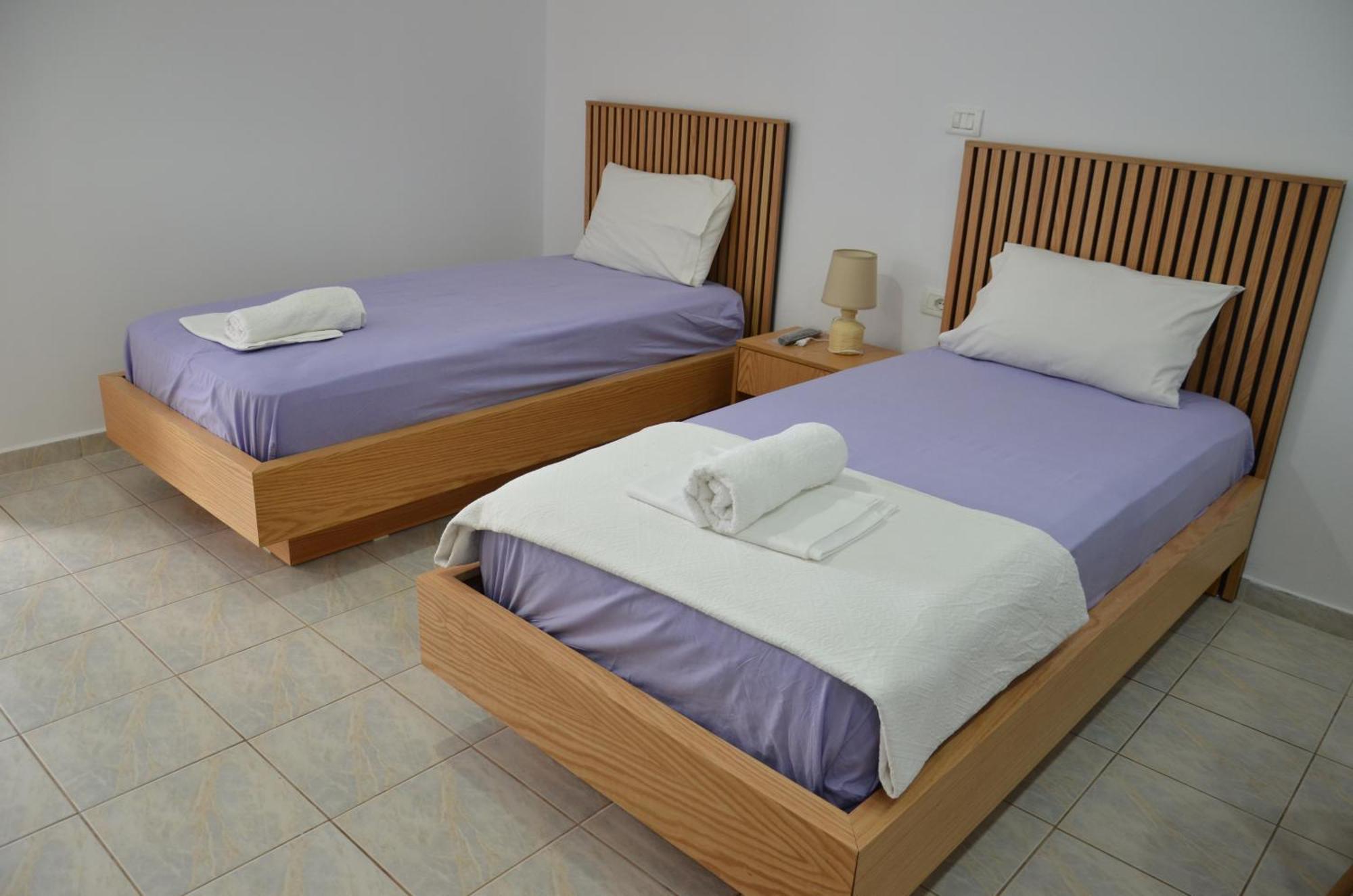 Harmonia Guest House 2 Himare Esterno foto