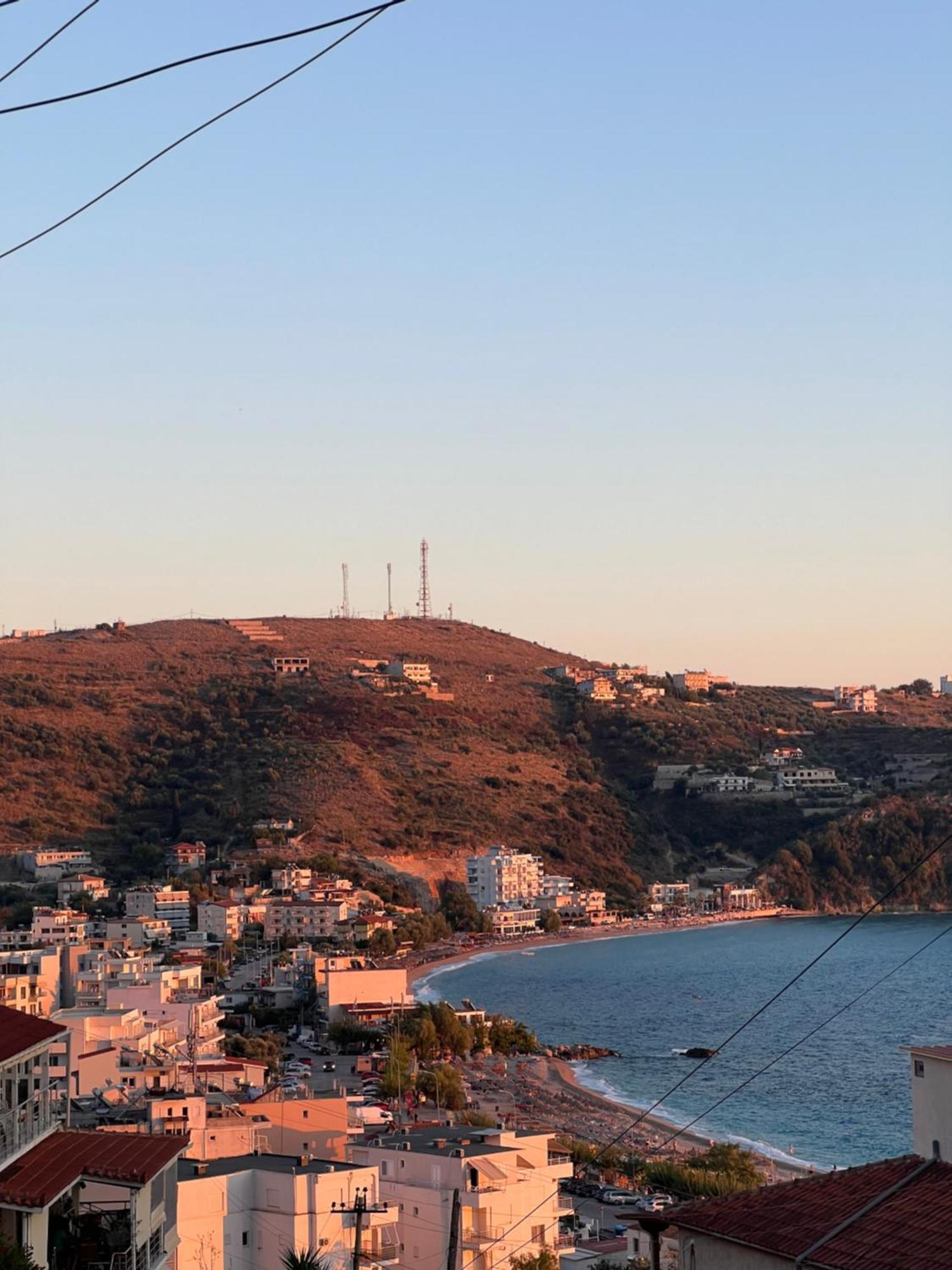 Harmonia Guest House 2 Himare Esterno foto