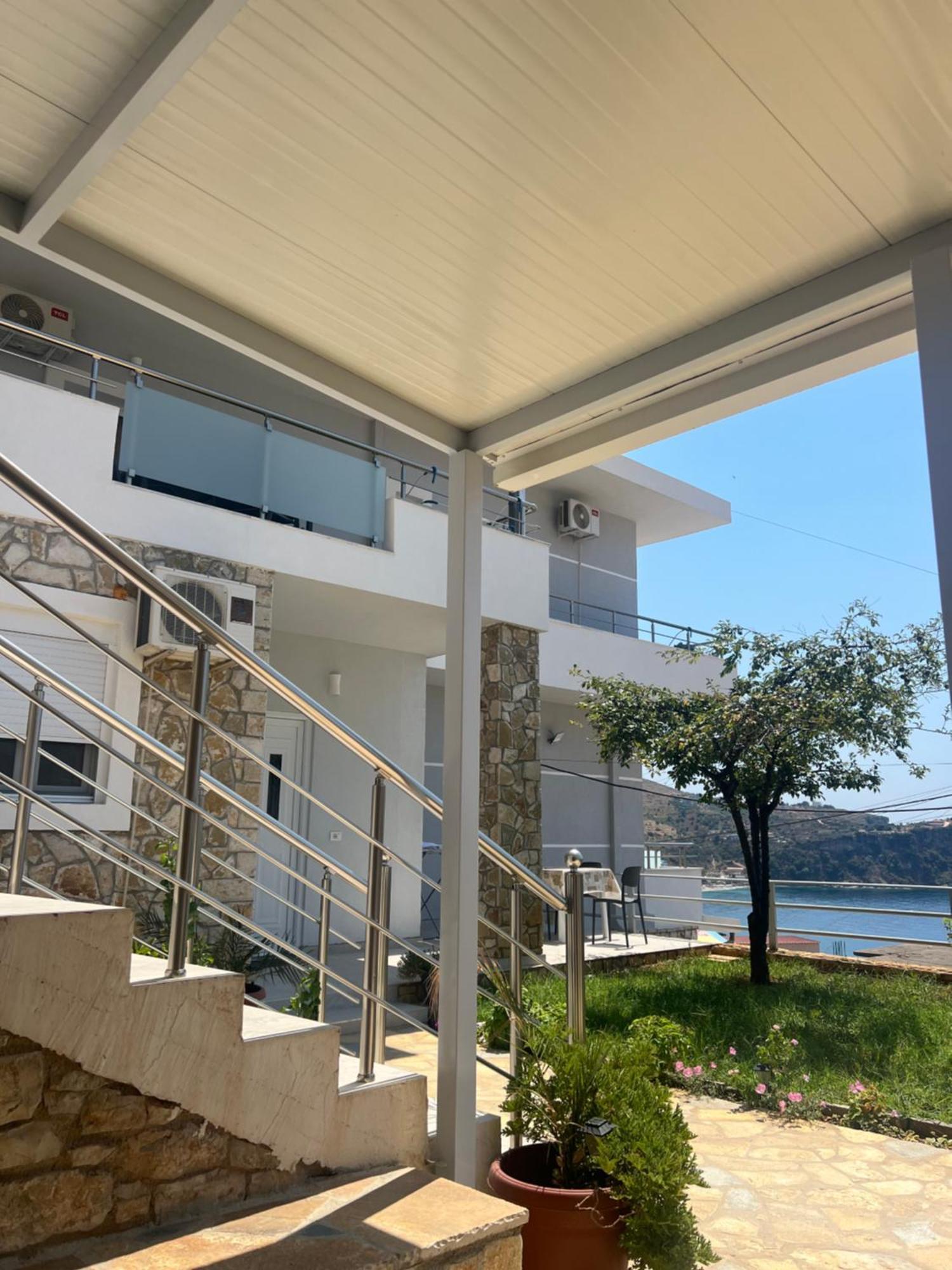 Harmonia Guest House 2 Himare Esterno foto
